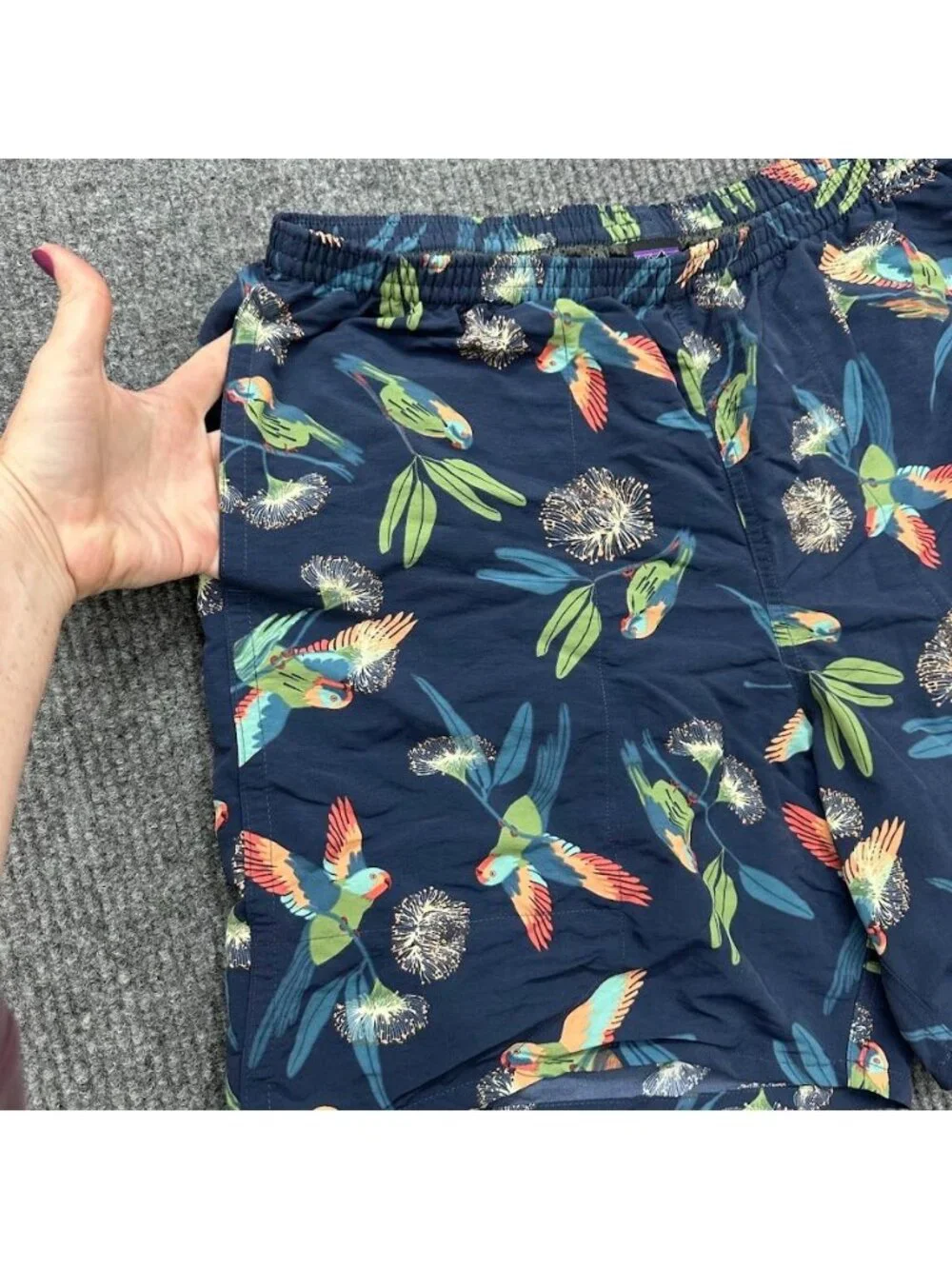 Patagonia Baggies Shorts Tropical Parrot Bird Print Swim Trunks Lined Mens Large